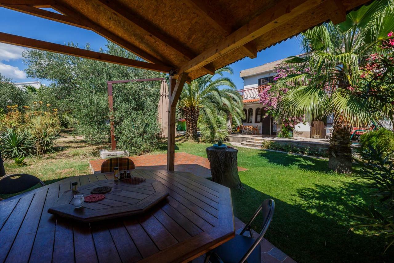 Villa Oaza Mira Trogir Exterior foto